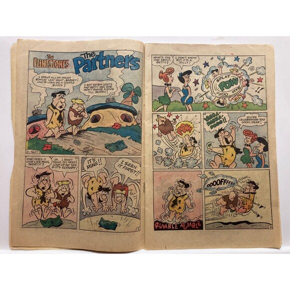 Flintstones and Peebles 1971 Comic Books • Vintage lot of 2 • Ray Dirgo - Picture 3 of 4